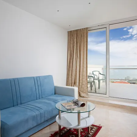 Mimosa - Lido Palace 4*